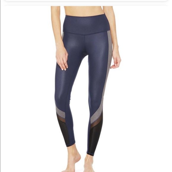 alo yoga elevate legging